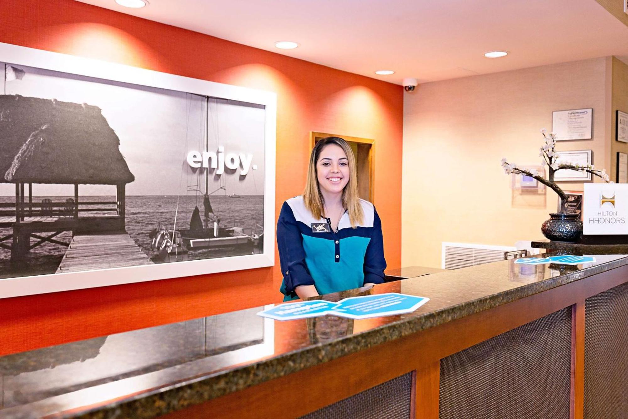 Hampton Inn & Suites Jacksonville Dış mekan fotoğraf