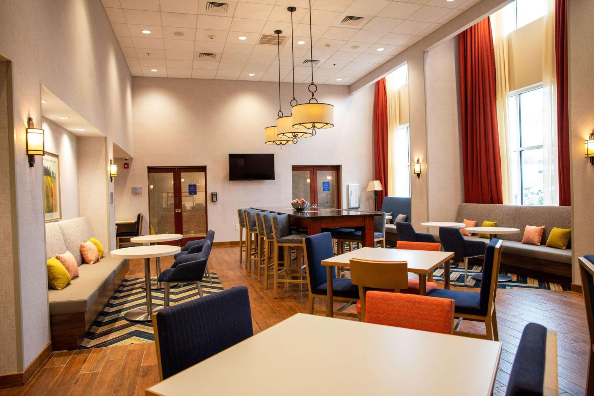 Hampton Inn & Suites Jacksonville Dış mekan fotoğraf